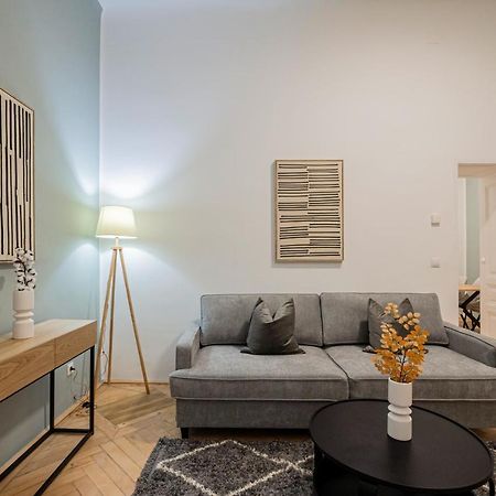 Charming Apt Perfect For 4-6 Tram, Self-Checkin Viena Exterior foto
