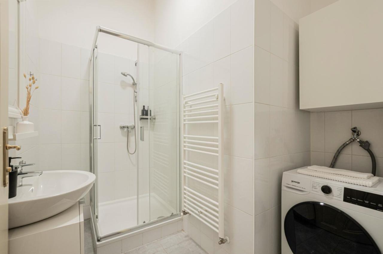 Charming Apt Perfect For 4-6 Tram, Self-Checkin Viena Exterior foto