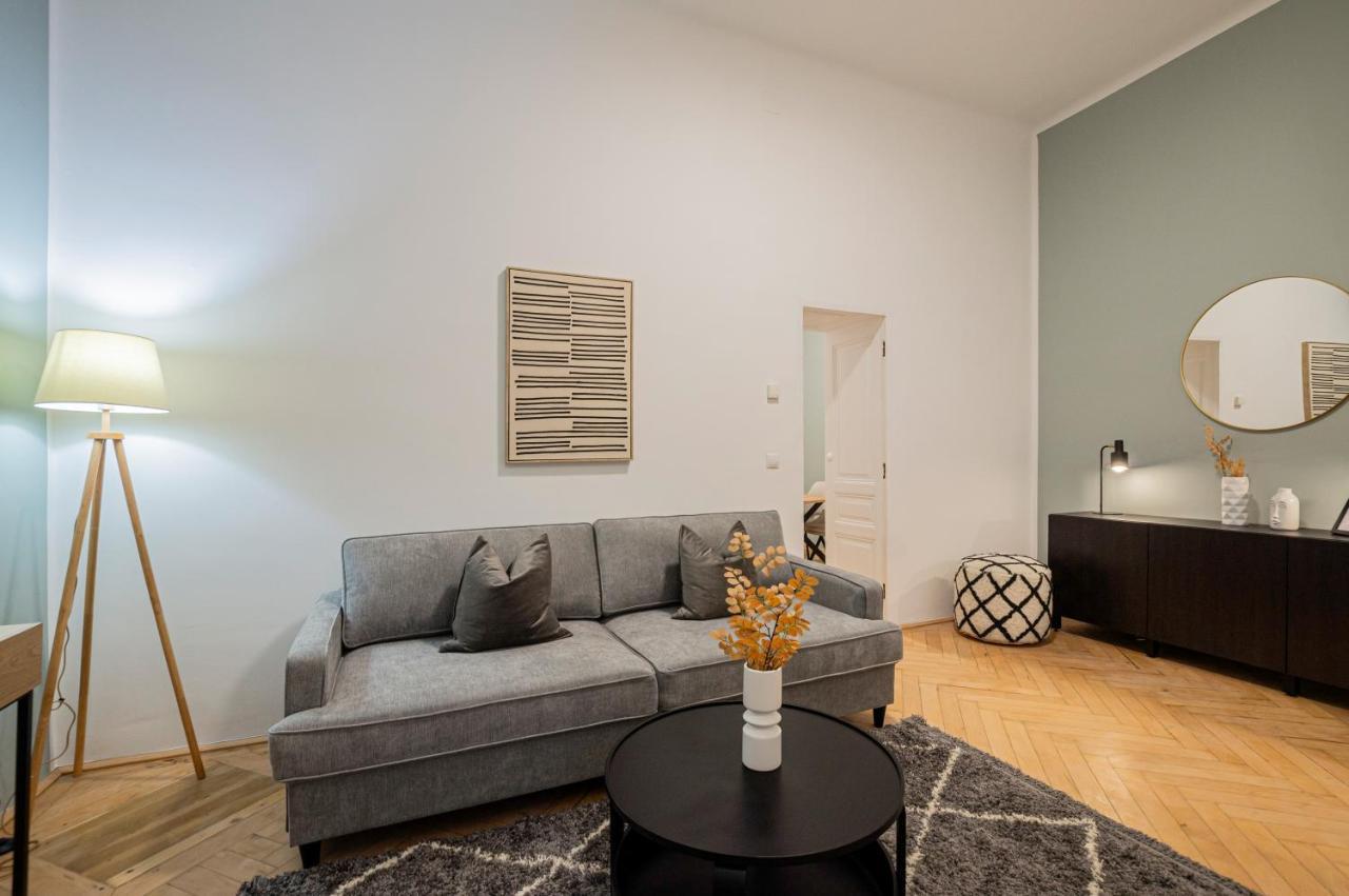 Charming Apt Perfect For 4-6 Tram, Self-Checkin Viena Exterior foto